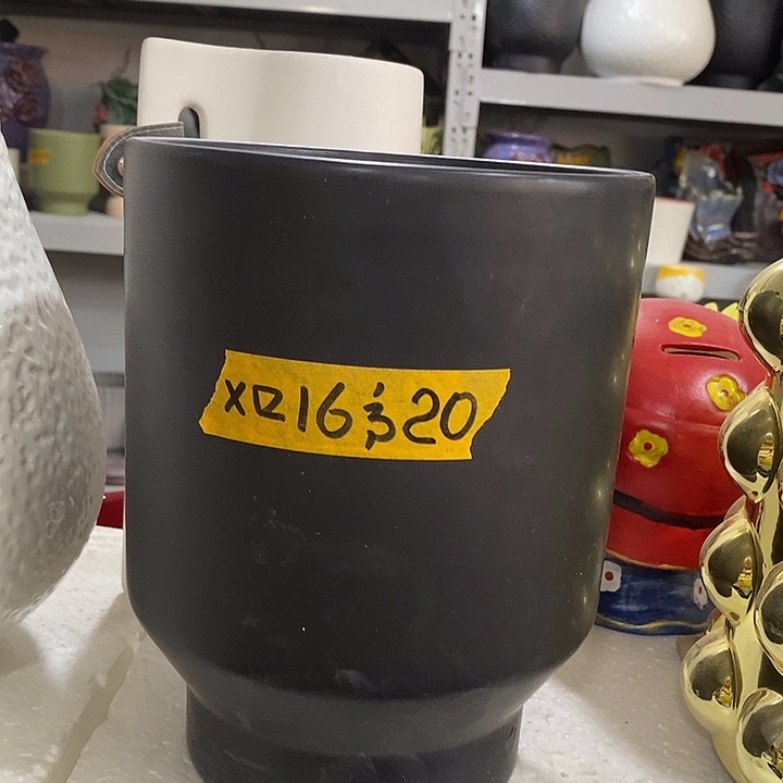 摆件陶陶盆有孔 瑕疵介意勿拍