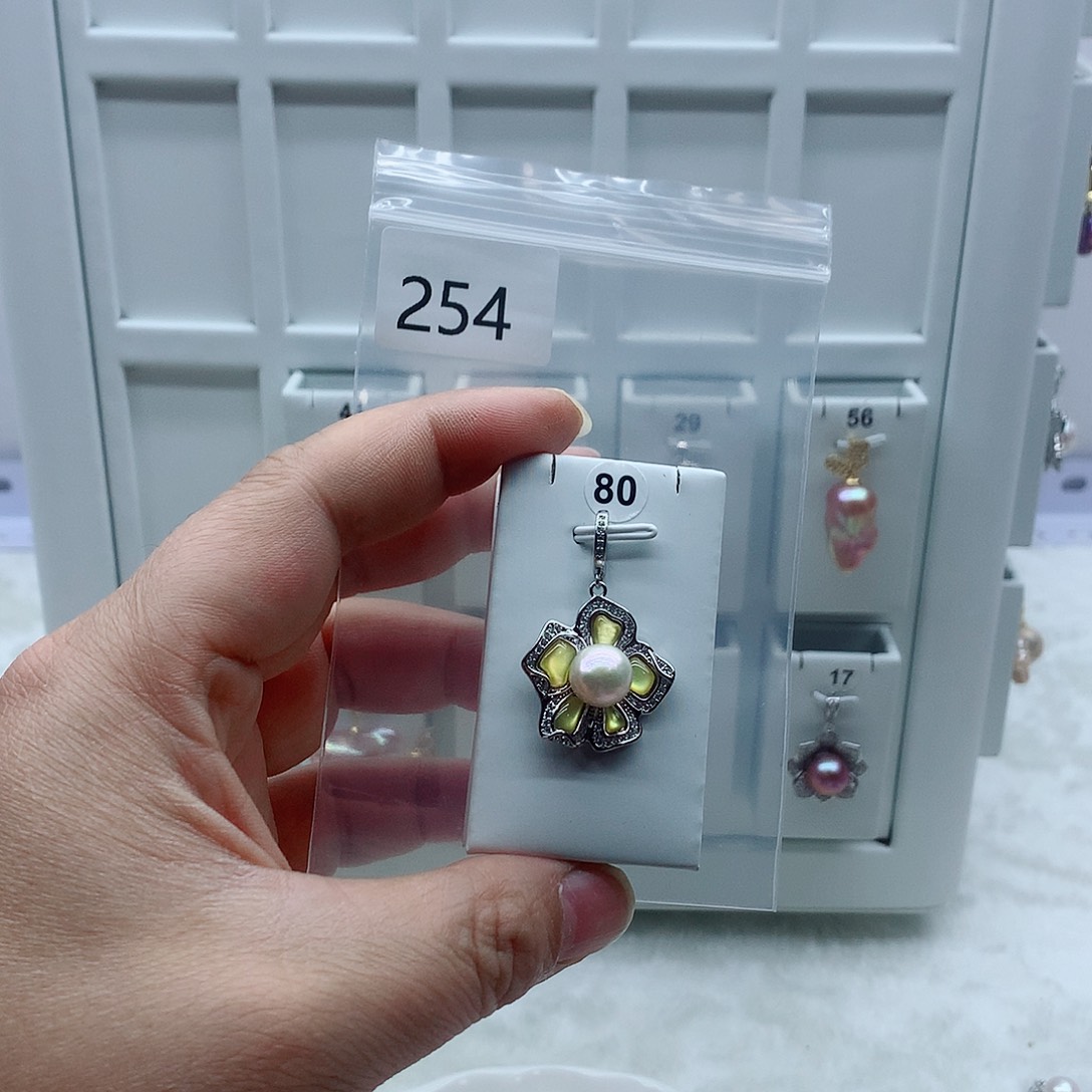 合金吊坠(不含链)淡水珍珠