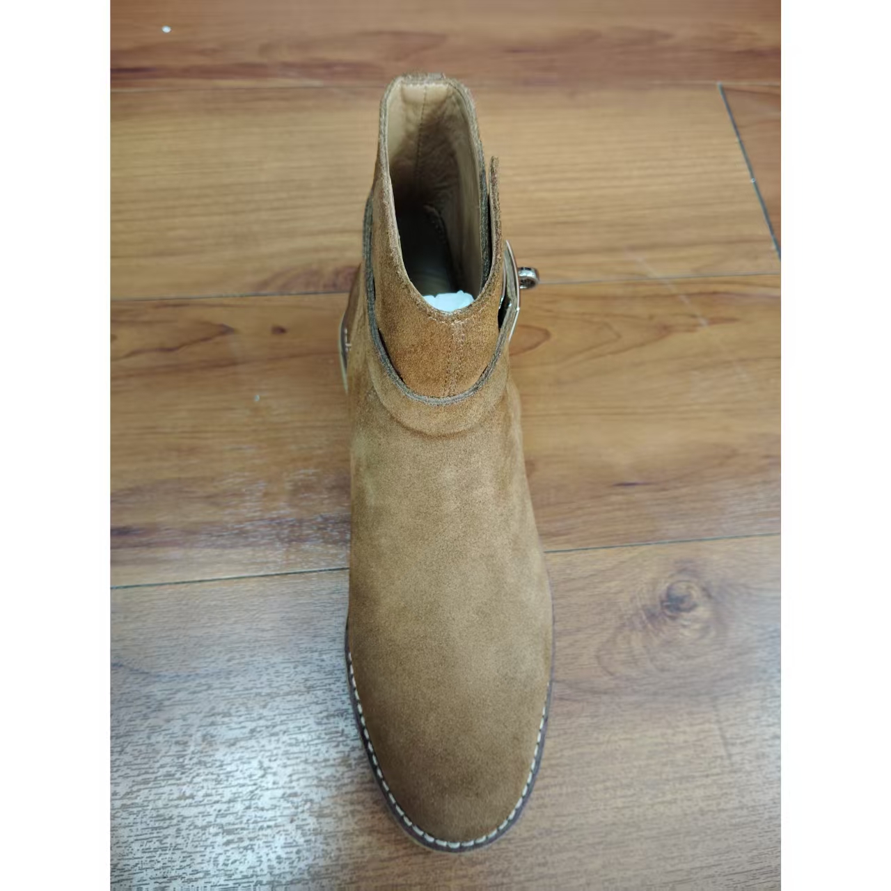 2025年新款时尚休闲鞋全真皮牛皮女鞋网红同款