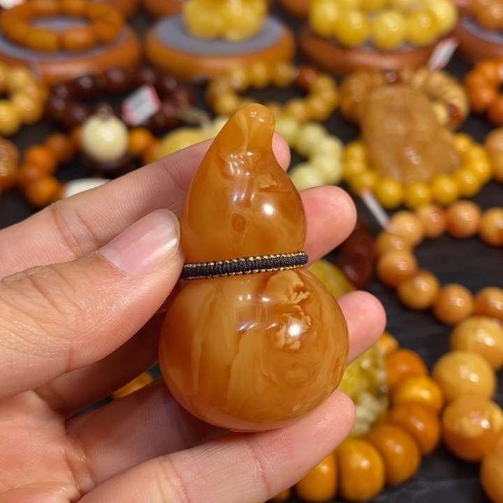 琥珀吊坠(不含链)未镶嵌诚***桥蜜蜡