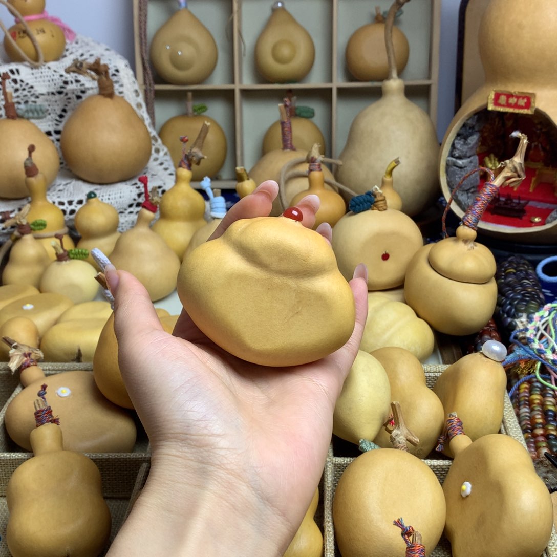 葫芦?****手钱袋扁扁