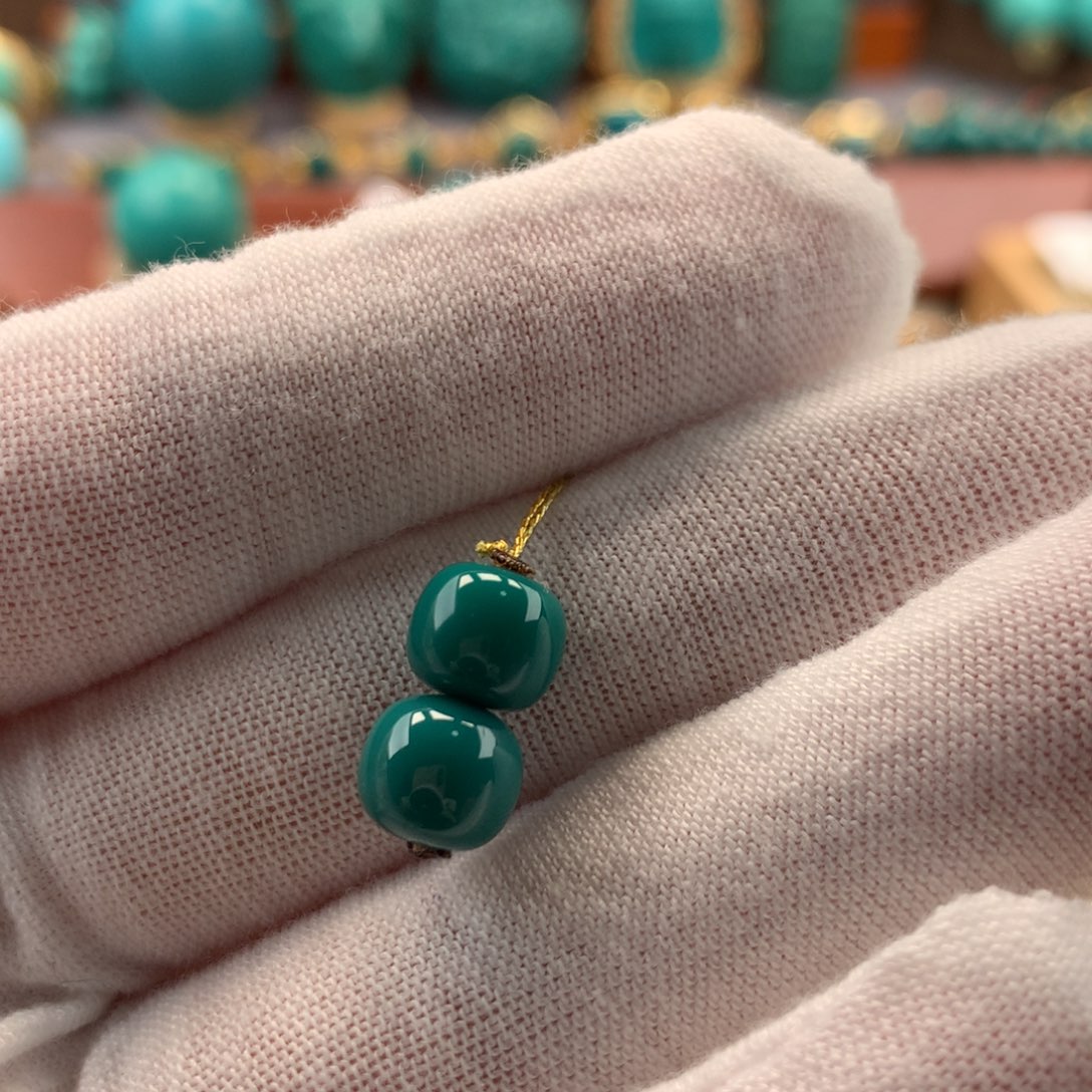 未镶嵌绿松石挂件7.8m