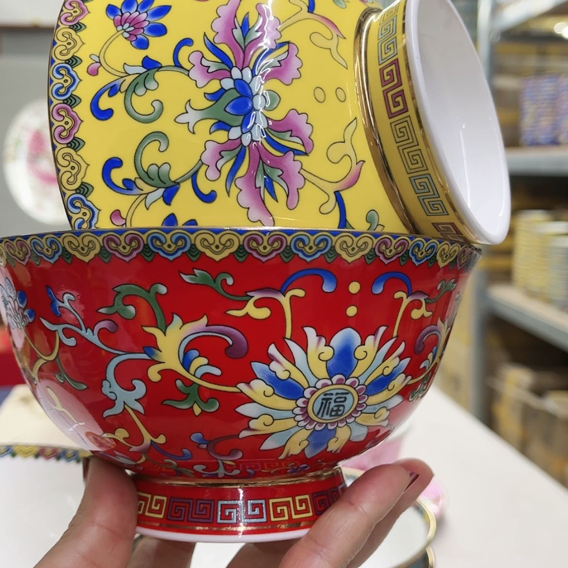 【闪购商品】骨瓷6寸2个…………………………