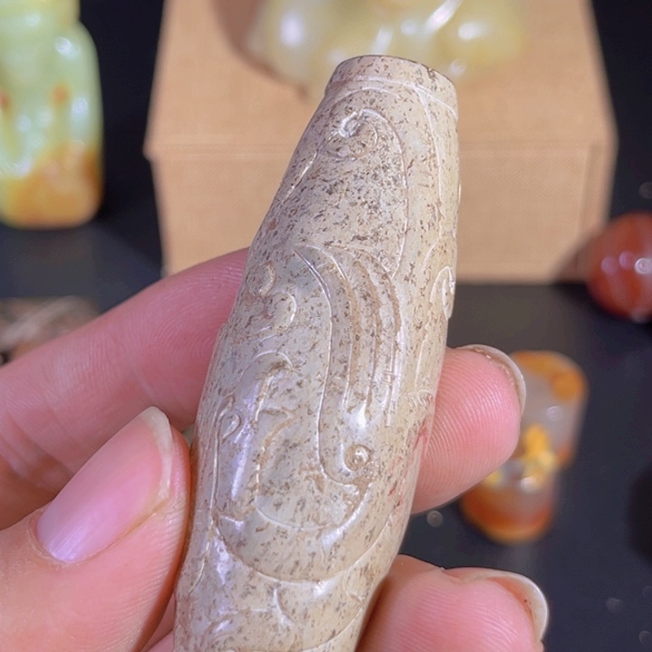 和田玉（糖玉）颈饰未镶嵌人*