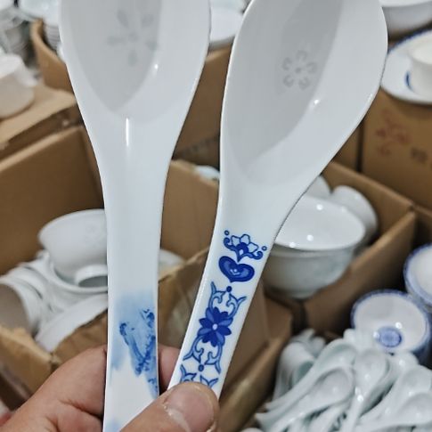 瓷玲珑青花大汤勺2个微瑕疵