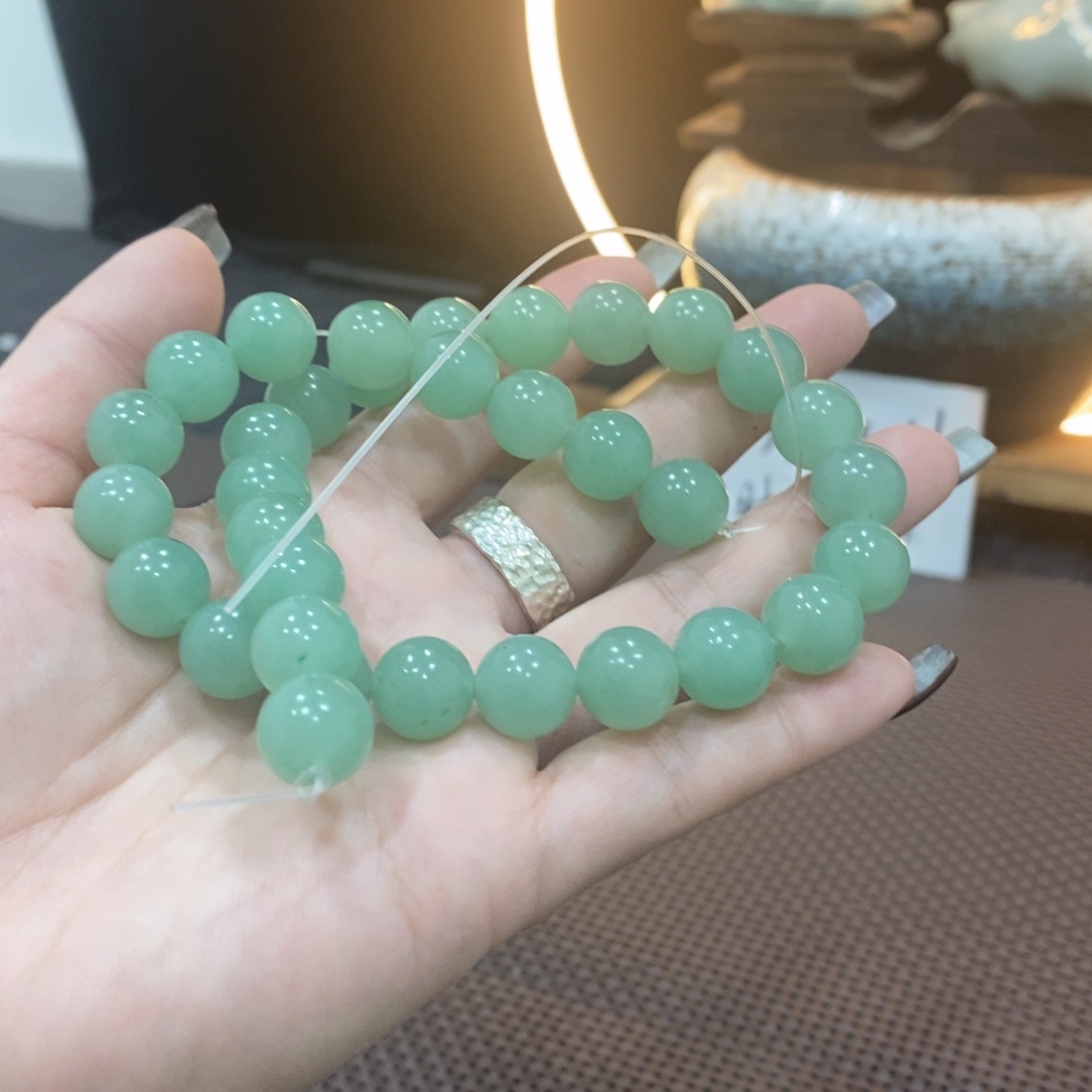 石英岩玉未镶嵌手镯