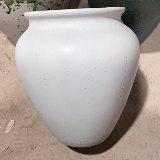 紫砂花盆口20高度30白色酒坛瑕疵