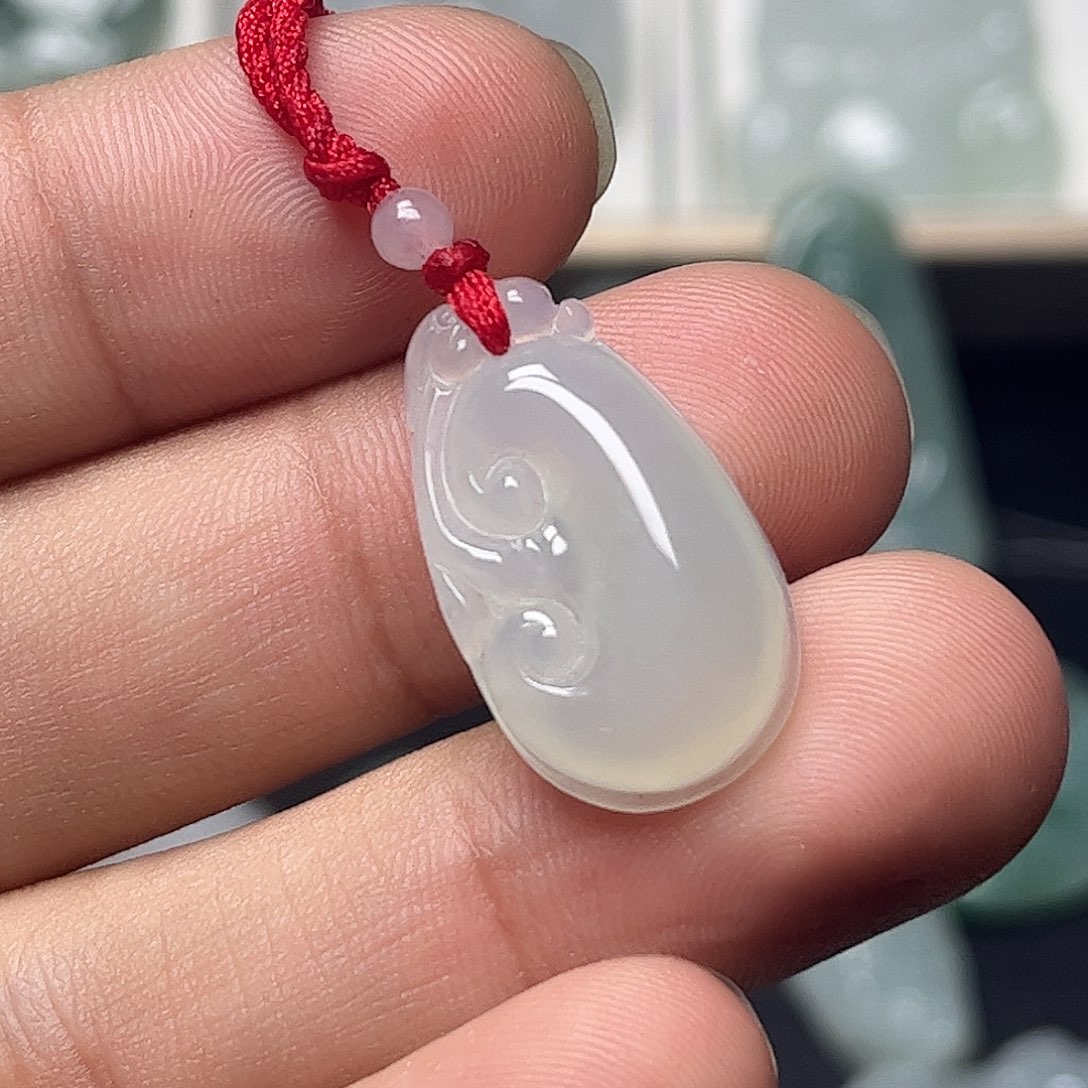 翡翠未镶嵌颈饰缅甸天然翡翠