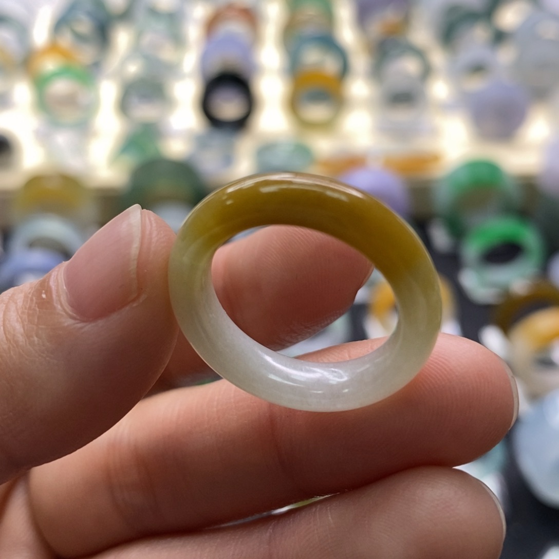 翡翠戒指未镶嵌圈口15