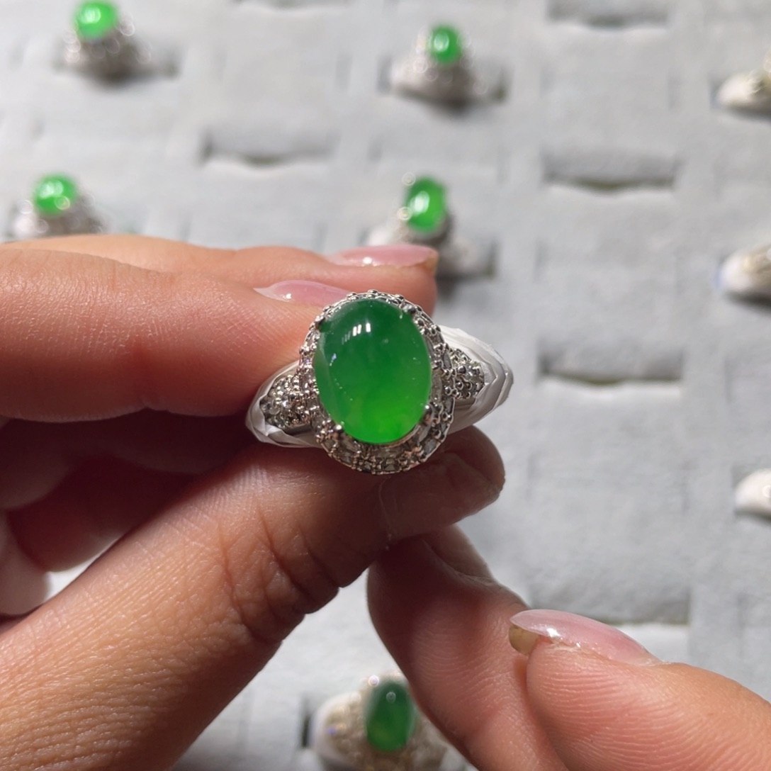 未镶嵌定制翡翠蛋面