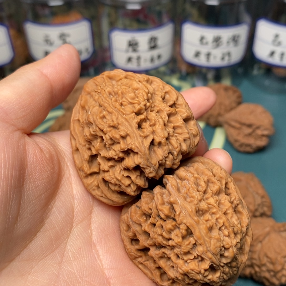 韩***信核桃44尺全品南疆石