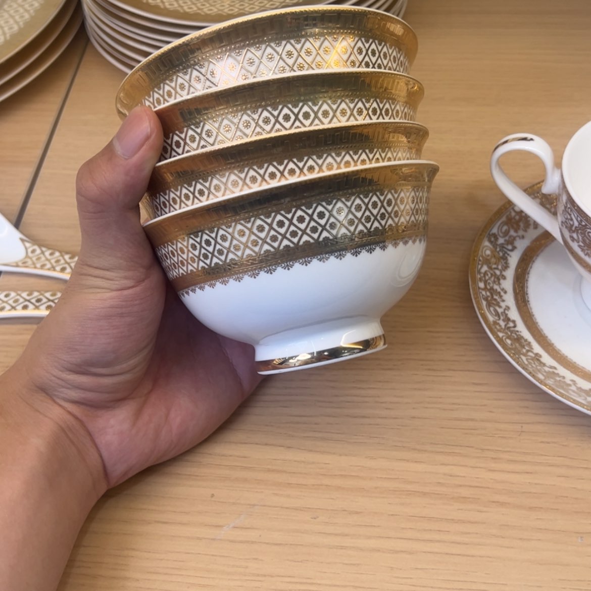 【闪购商品】瓷片4.75寸米饭碗四个一单福利价