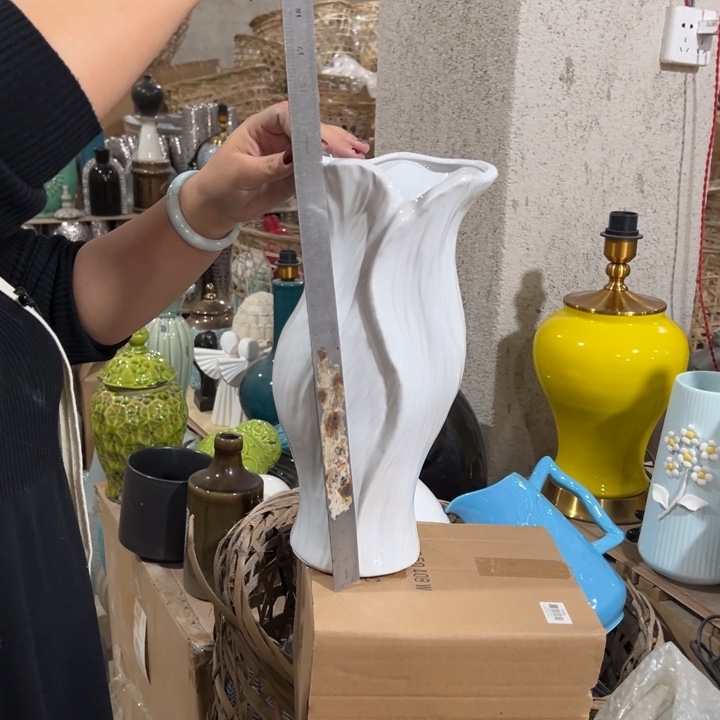 瓶高度35厘米口径15厘米微瑕捡漏