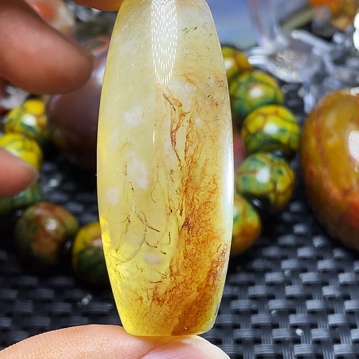 用***2玛瑙/玉髓未镶嵌颈饰