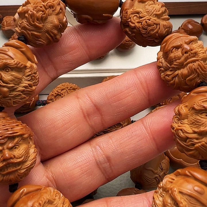 橄榄核手串/手链钟馗头