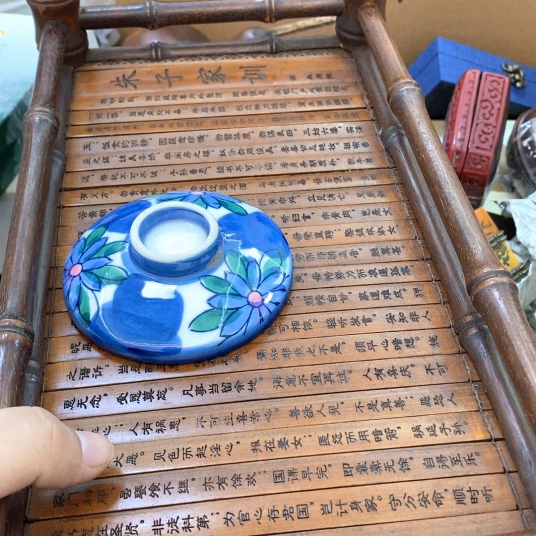 瓷片哈哈哈哈哈哈哈哈哈哈哈