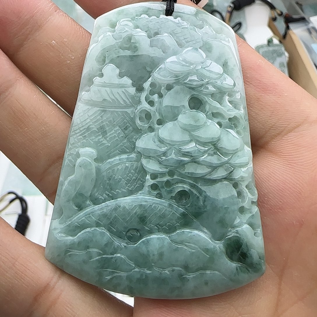 翡翠未镶嵌颈饰翡翠