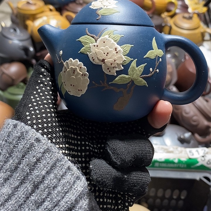 紫砂茶壶微瑕微笑