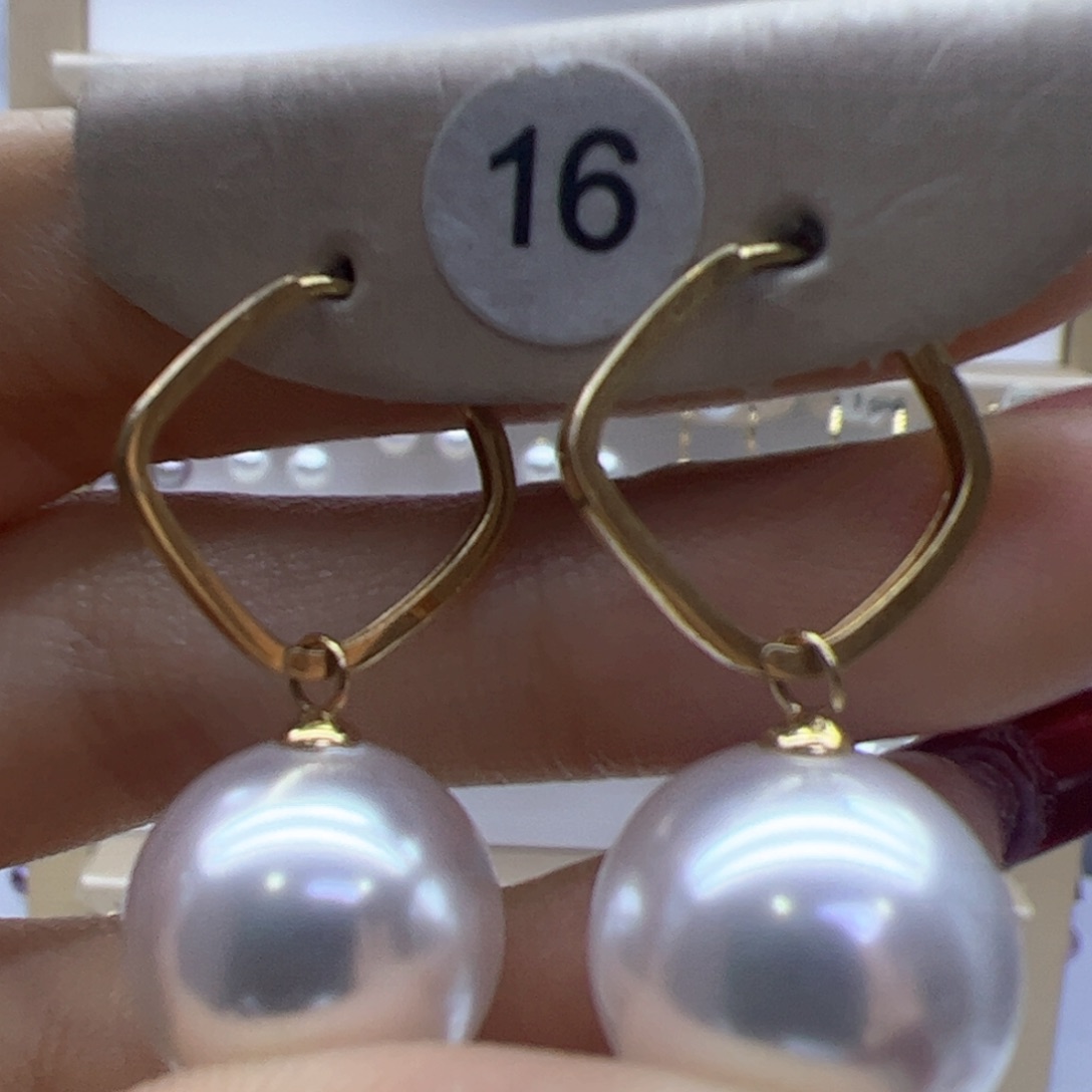 淡水珍珠耳饰18K金镶嵌