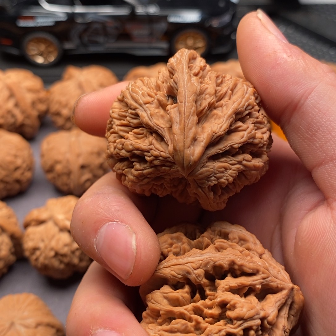 王***耀文玩核桃精品对天残粗筋全品42