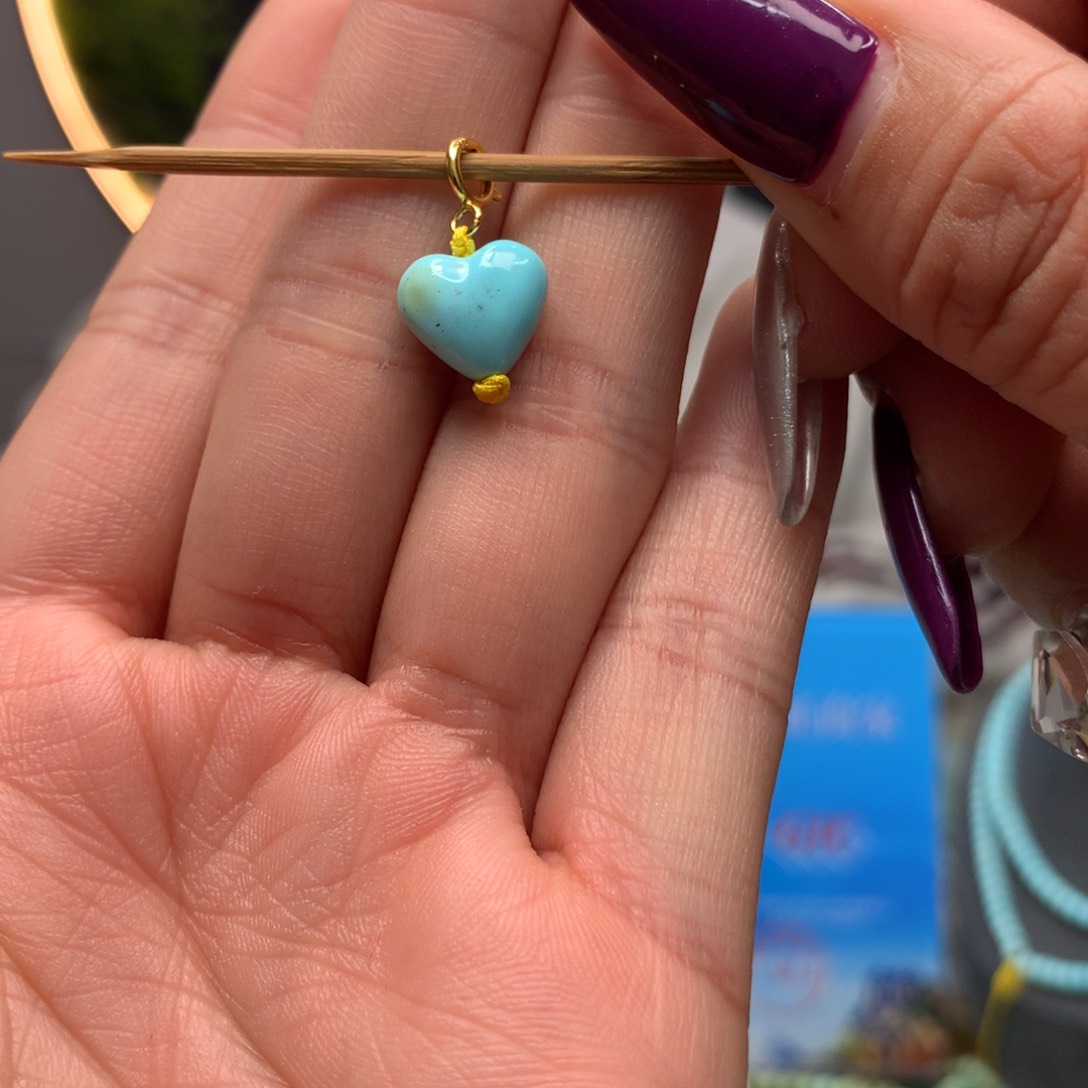 绿松石挂件未镶嵌