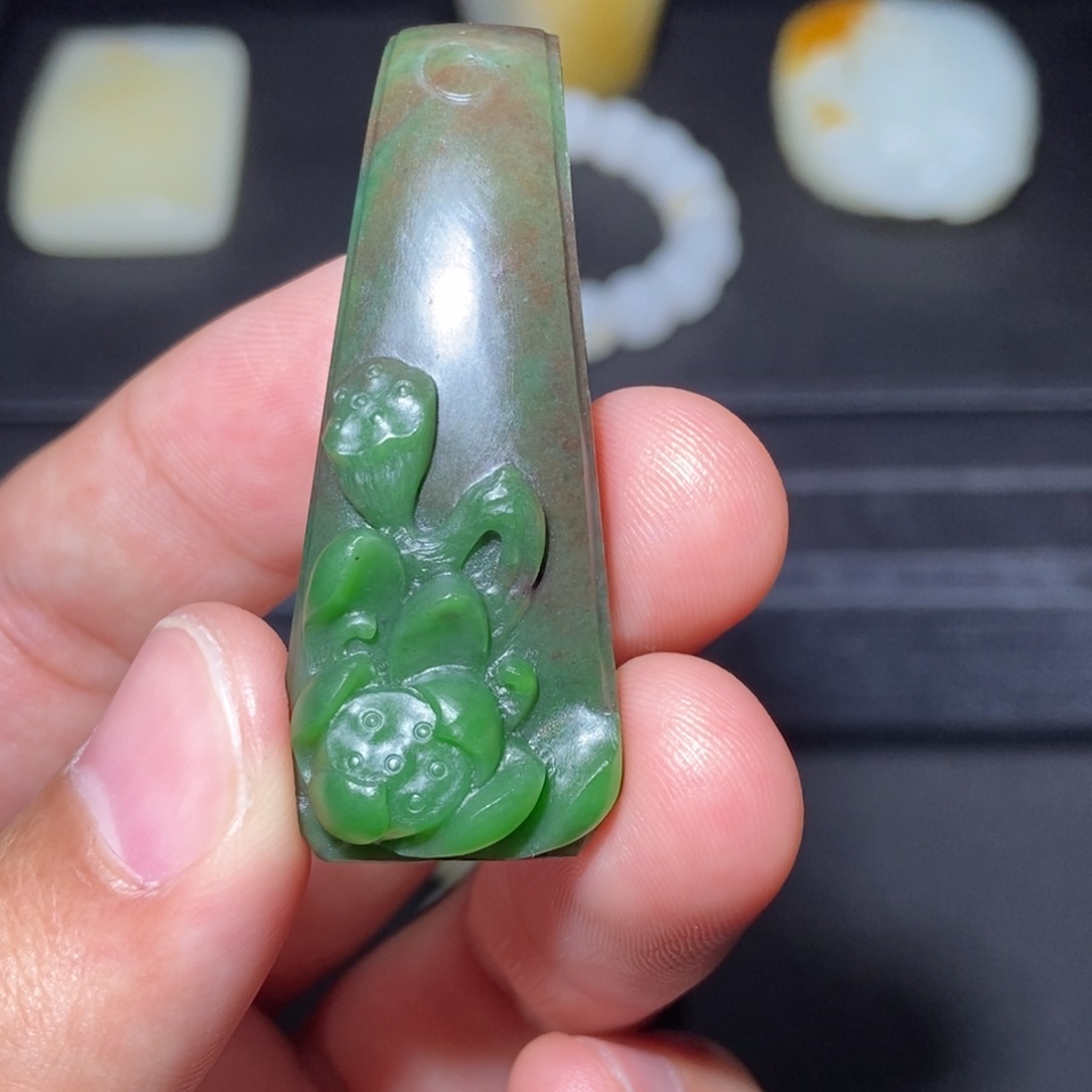 和田玉（糖玉）未镶嵌颈饰