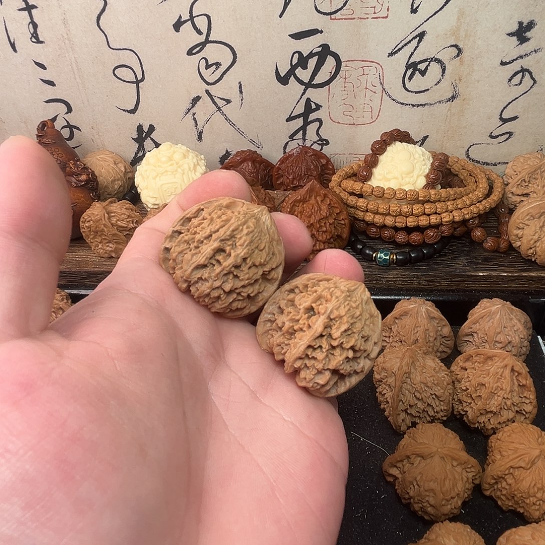 把件文玩核桃满天星手捻32-37