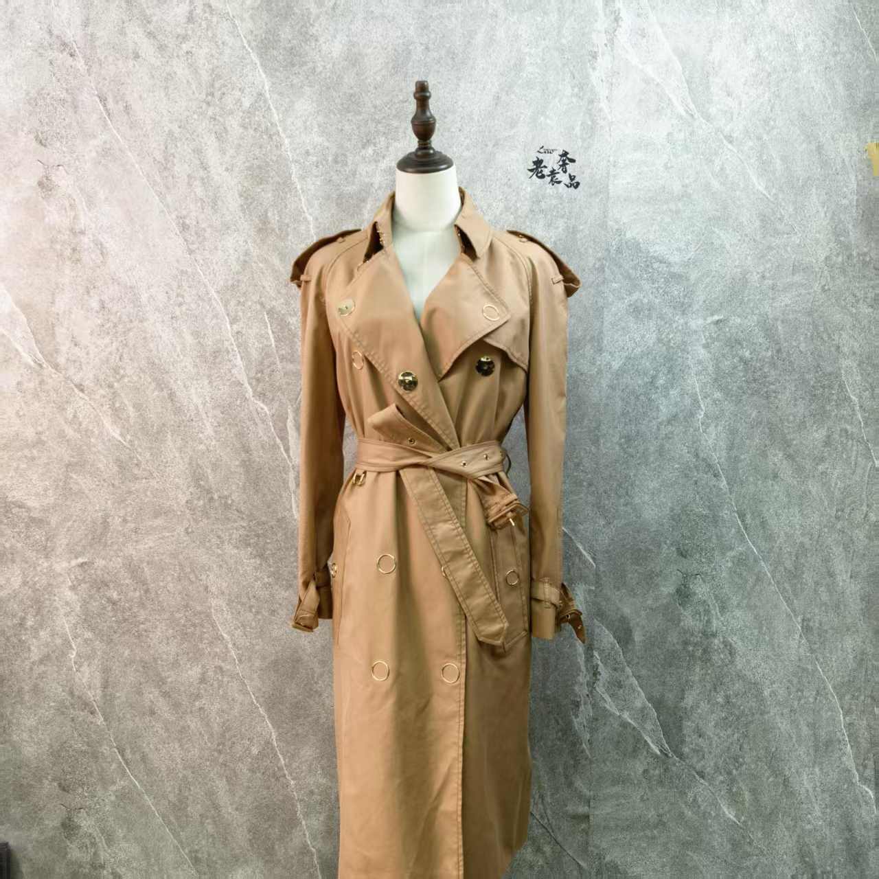 99新 BURBERRY/博柏利 海囤J/巴宝莉风衣/uk6码/jm79514