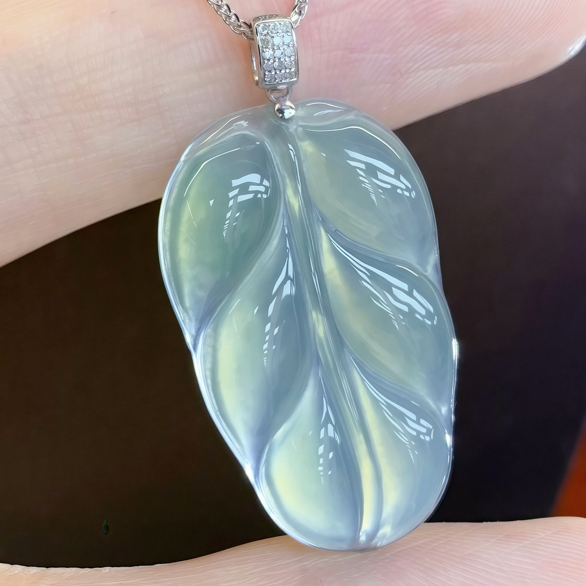 BAQIZHUBAO/八七珠宝・多样性 天然A货翡翠金镶钻冰叶子吊坠
