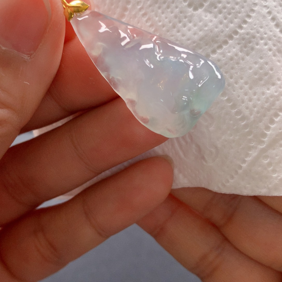 【闪购商品】翡翠吊坠(不含链)未镶嵌