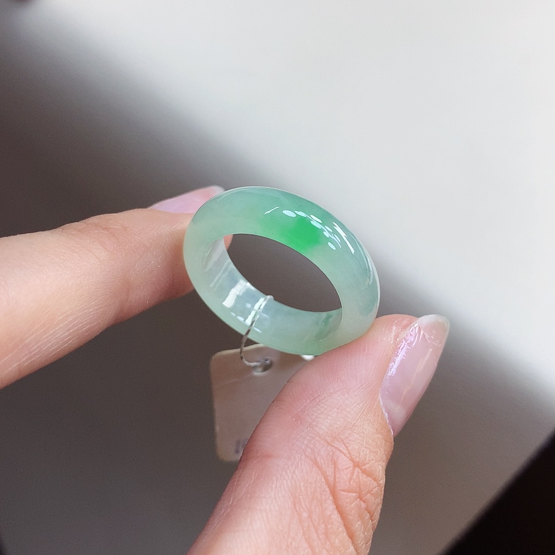 翡翠戒指未镶嵌17号