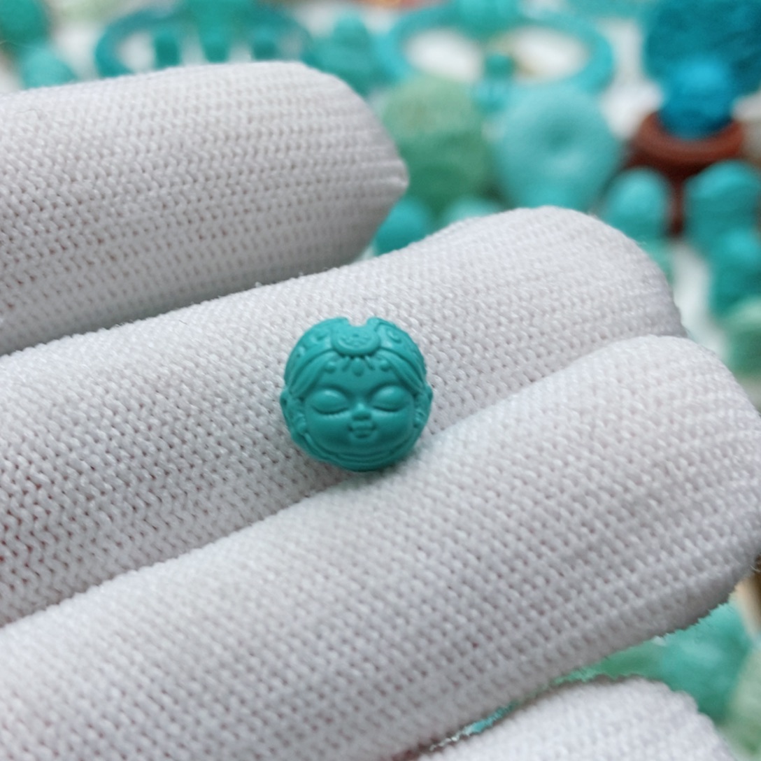 鲜***酒绿松石未镶嵌扎基拉姆