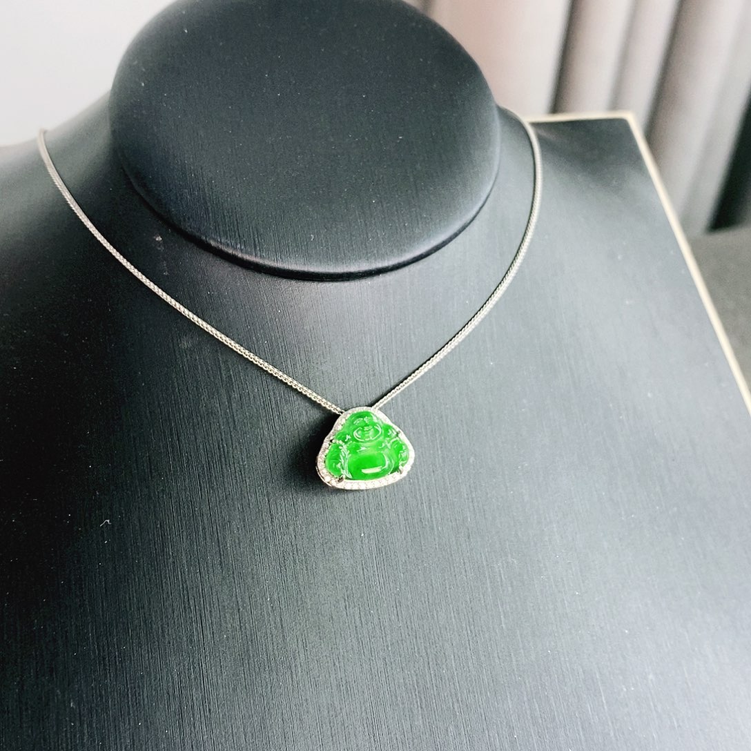 翡翠银S925镶嵌颈饰多样性