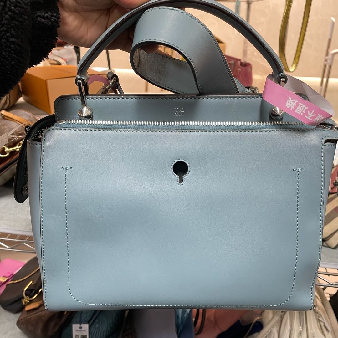 95新 FENDI/芬迪 小野专属/单肩包/DY9354