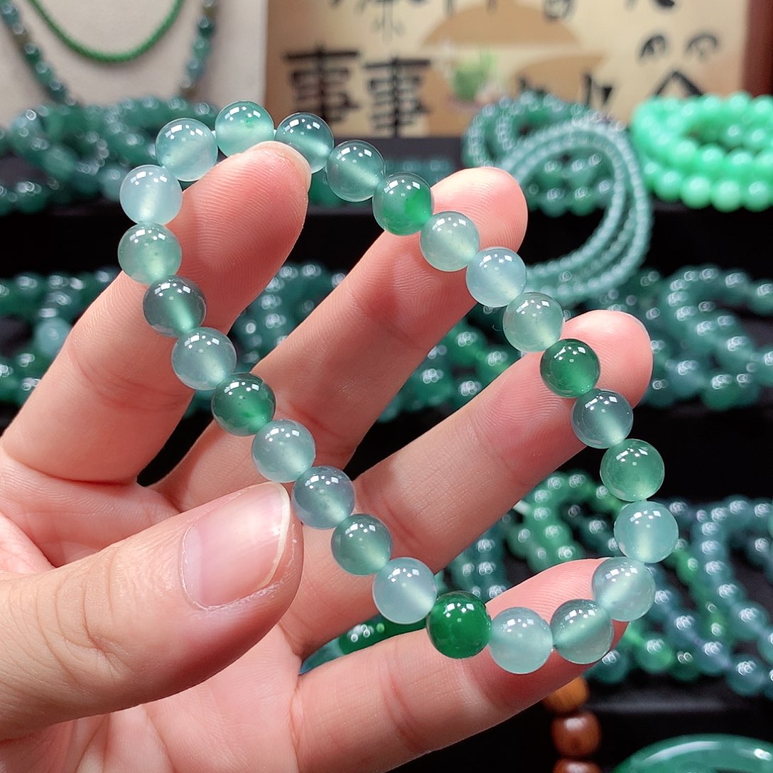 未镶嵌手链翡翠卡8