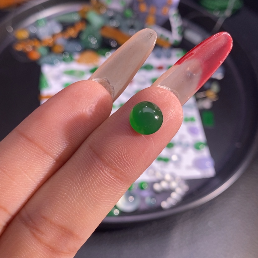 【闪购商品】翡翠挂件未镶嵌蛋