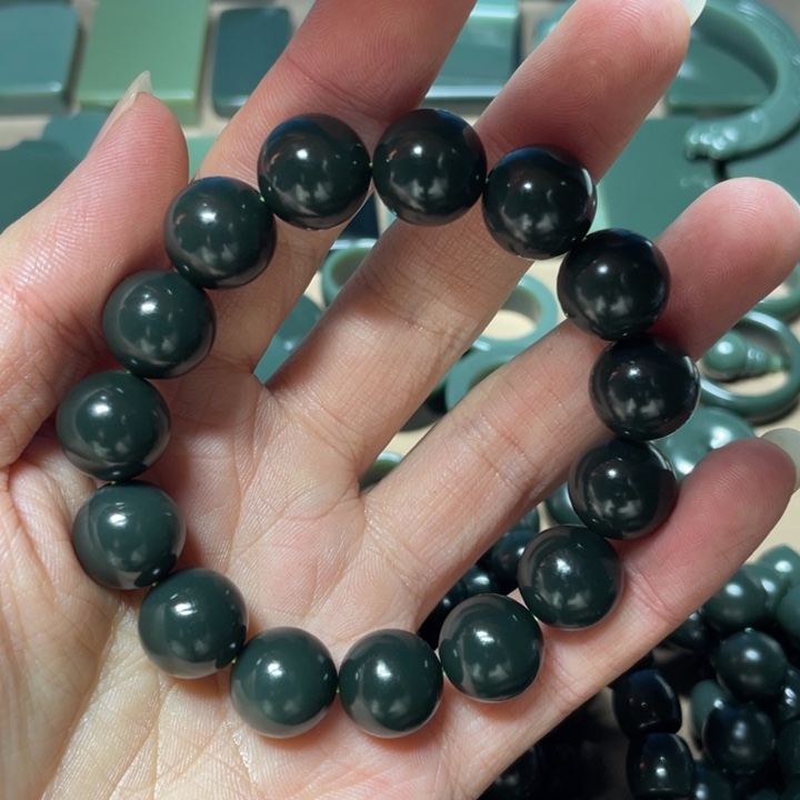 和田玉1未镶嵌吃*去和田