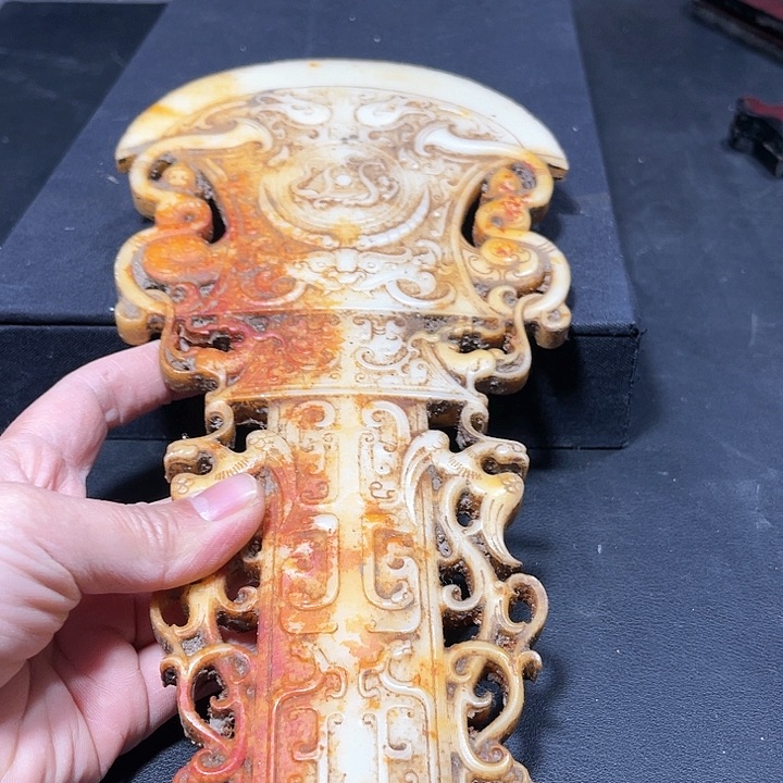 底槽青一物一图图发货，支持七天无理由。