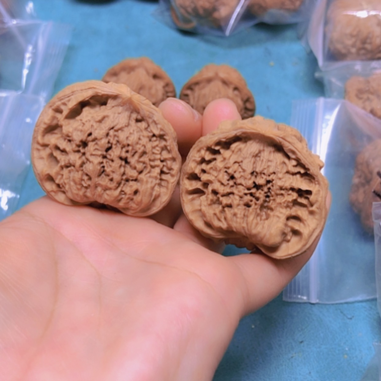 【闪购商品】把件核桃43蛇头修尖