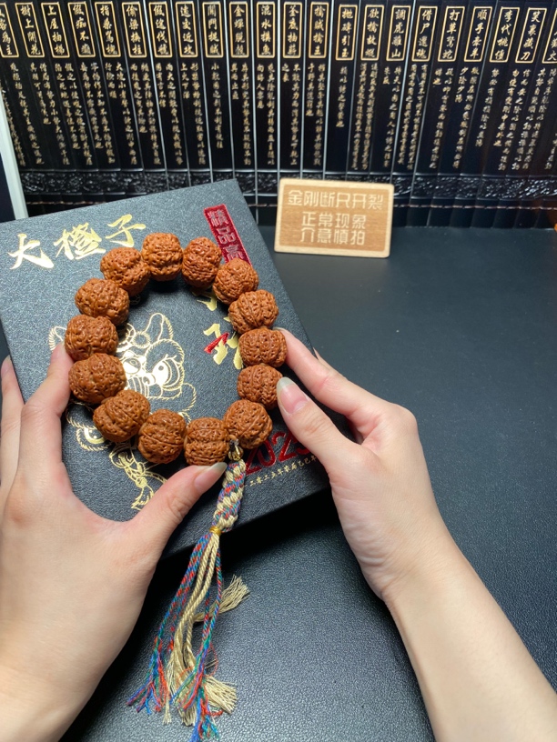 严选，高端雪山蜜王（12号）