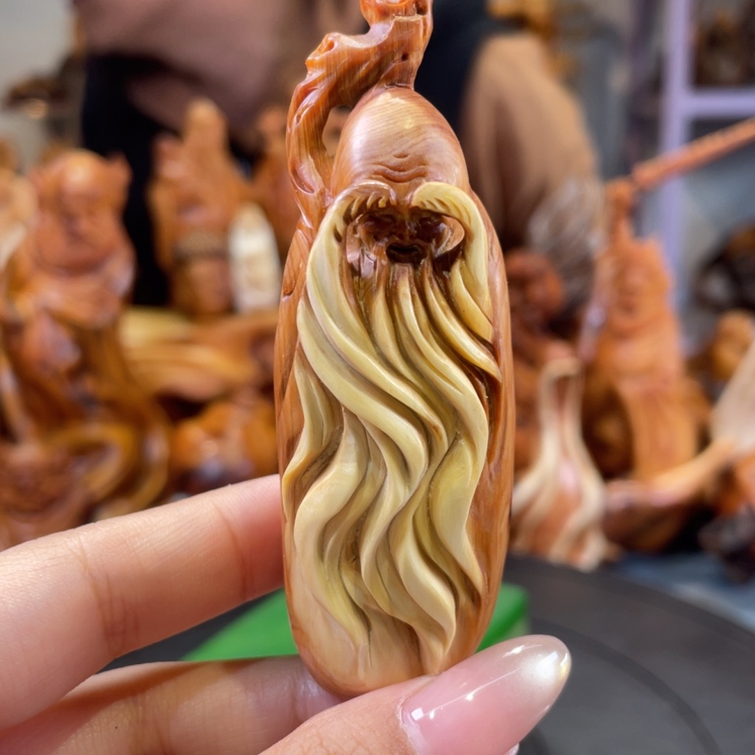 柏木（崖柏）。。。。。。。