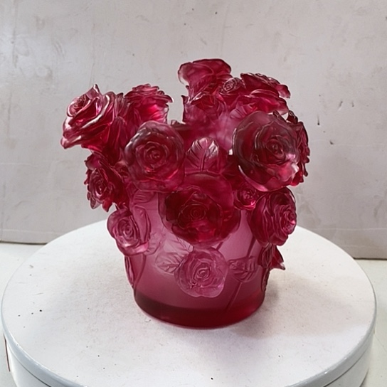 琉璃花瓶高15厘米口径10厘米