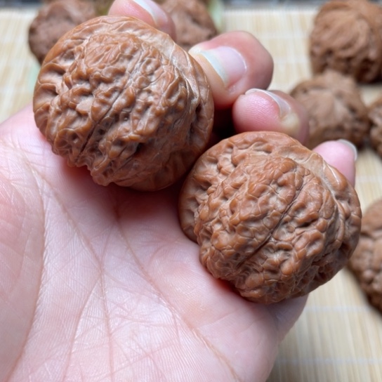 【闪购商品】吊坠文玩核桃血麒麟………