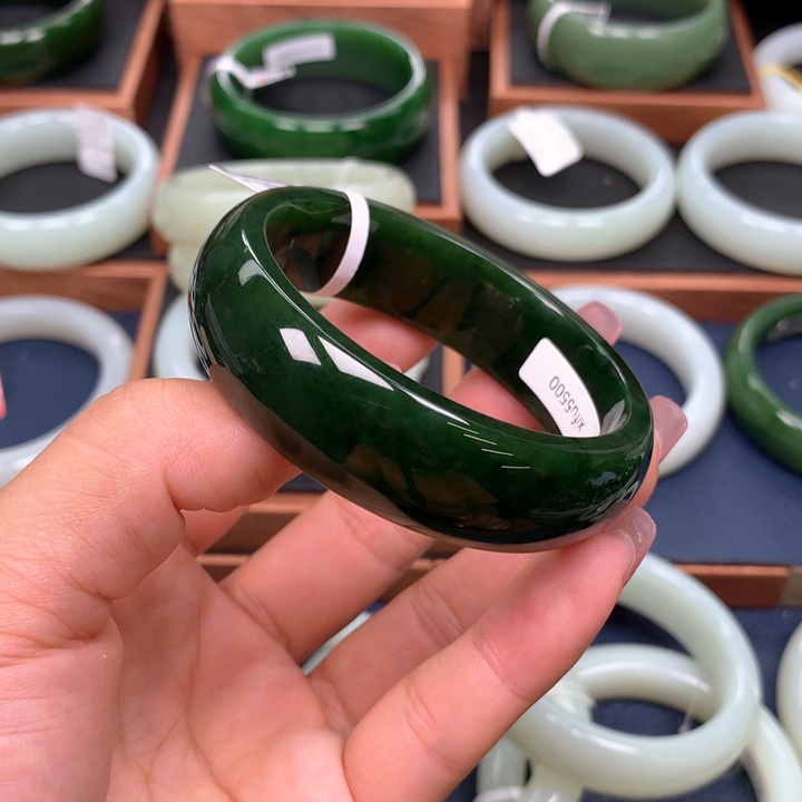 和田玉（碧玉）手镯未镶嵌Y*n