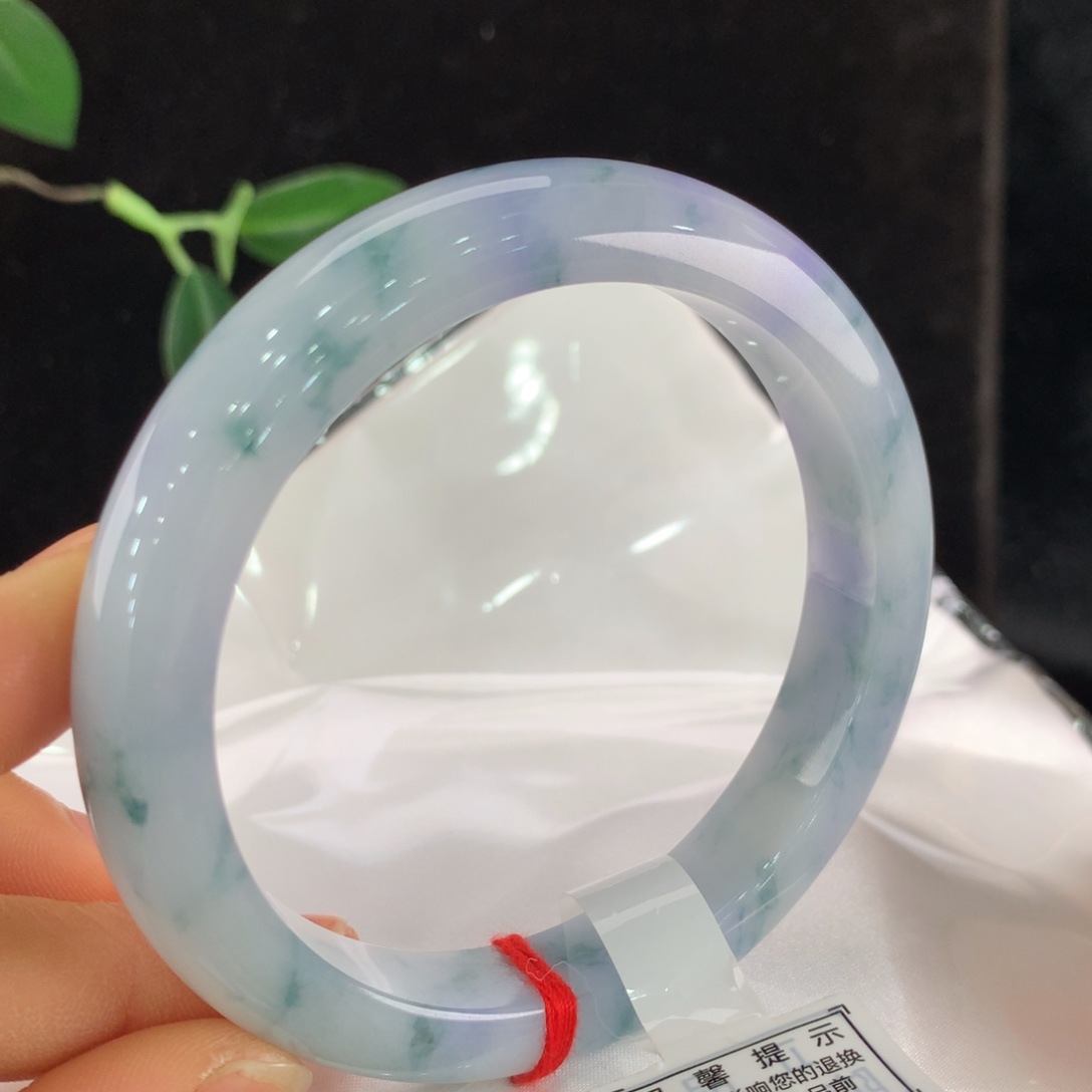 翡翠手镯未镶嵌63圈口0190