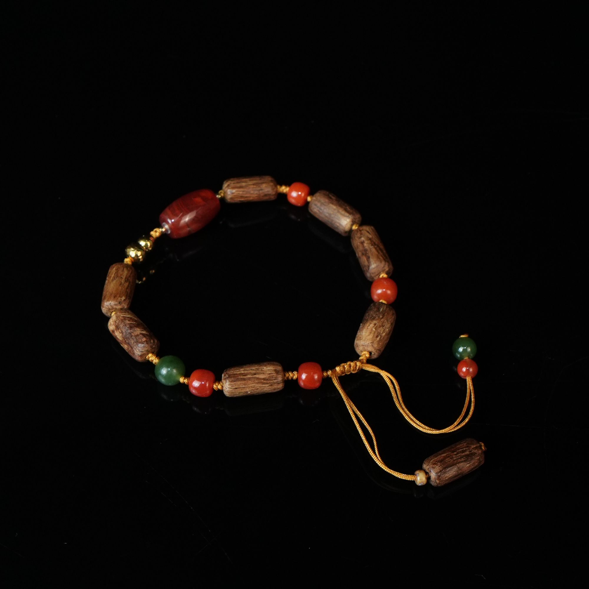 A6452 越南惠安沉香随形手链 18k/4.43g