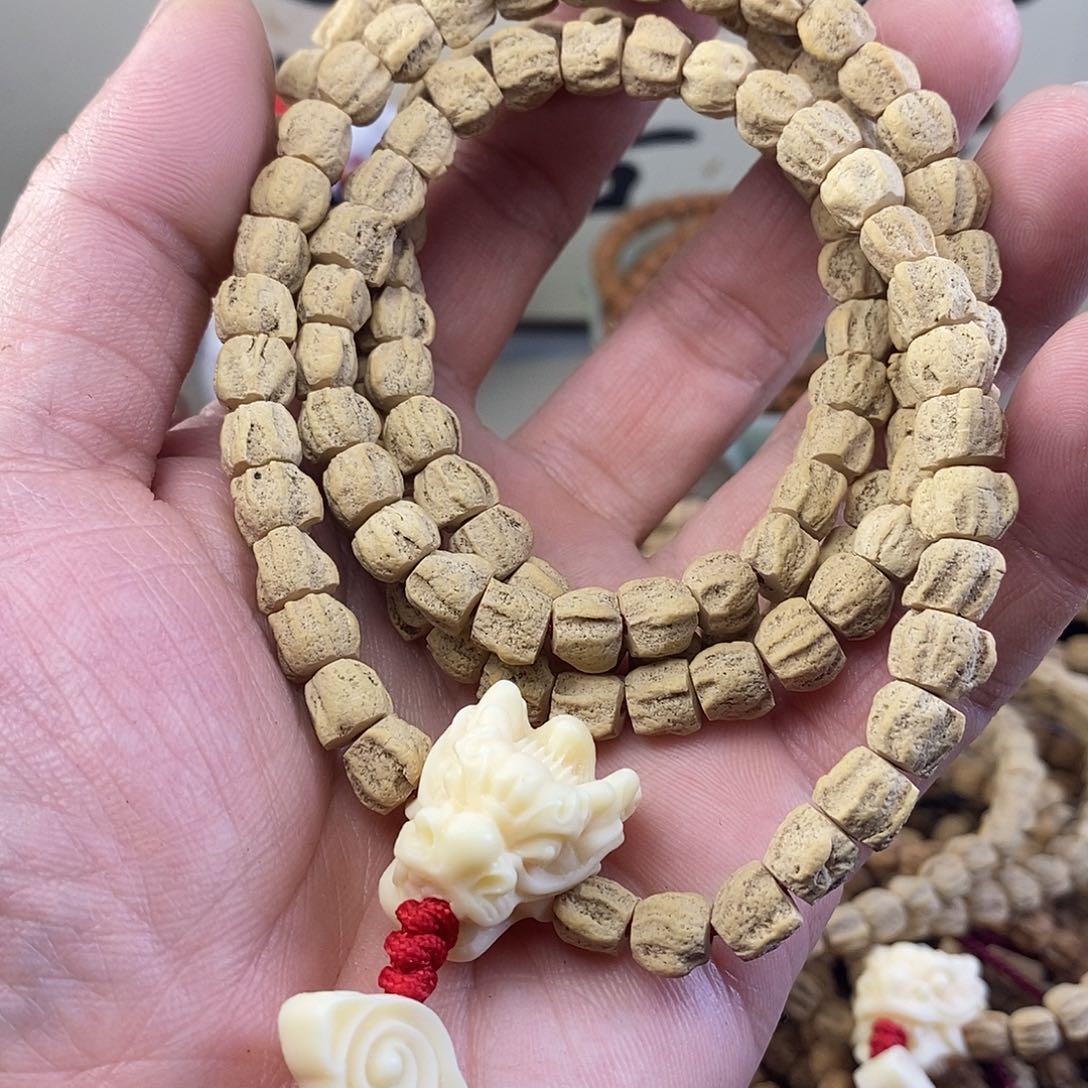 柏香籽/百香籽吊坠老**烤