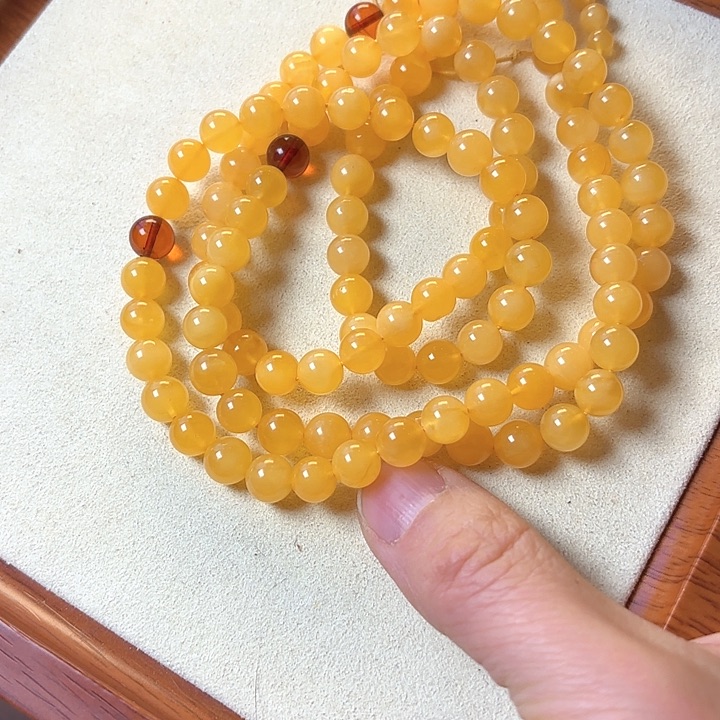 蜜蜡未镶嵌颈饰108