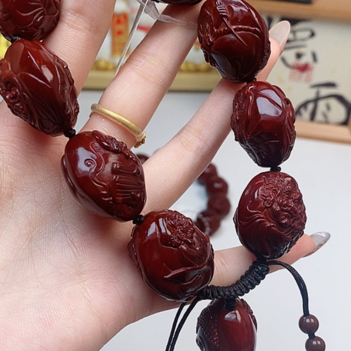 【闪购商品】橄榄核吊坠小*哥橄榄，