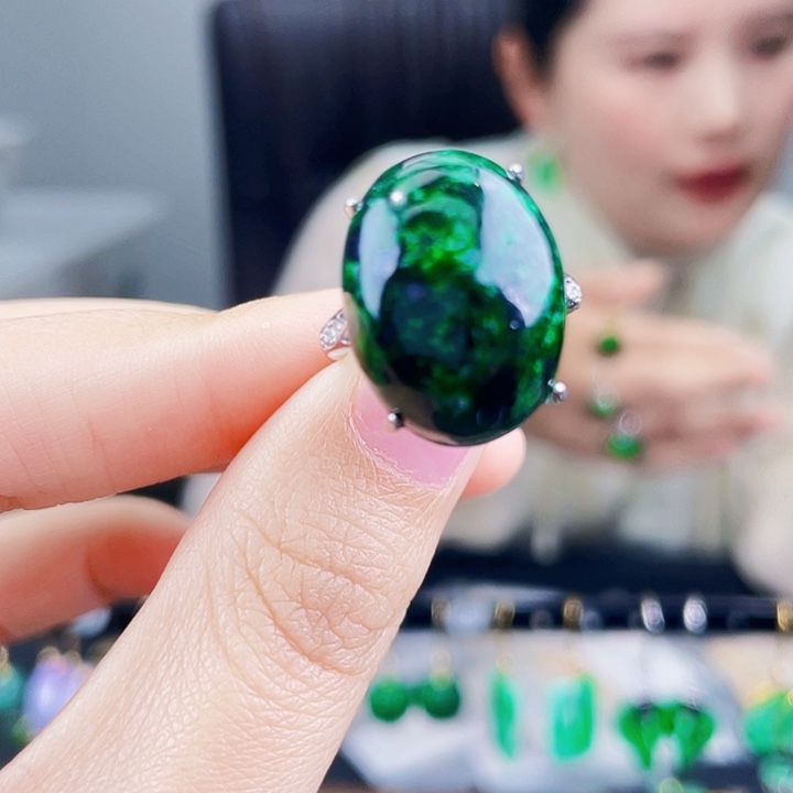 翡翠银S925镶嵌戒指饰品
